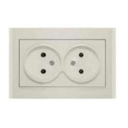 Розетка 2-м СП Бриллиант 16А IP20 без заземл. сл. кость UNIVersal 7948738
