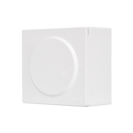 Розетка 1-м ОП LETO с заземл. с крышкой LETO ПБТ бел. LEZARD 752-0200-123B