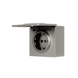 Розетка 1-м ОП LETO с заземл. с крышкой LETO ПБТ платина LEZARD 752-3500-123B