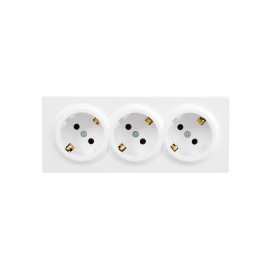 Розетка 3-м ОП LETO с заземл. закрытый корпус ПБТ бел. LEZARD 752-0200-127BUP