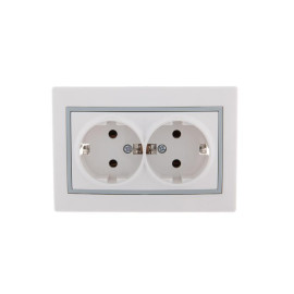 Розетка 2-м СП Mira 16А IP20 с заземл. с сер. вставкой керамика бел. LEZARD 701-0215-127
