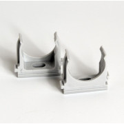 Держатель для труб (клипса) d25мм сер. (уп.100шт) TOKOV ELECTRIC TKE-LC-25-C06/100