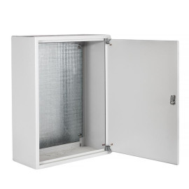Корпус ЩМП-3 655х500х220 IP31 с монтажн. панелью метал. PRIZMA TOKOV ELECTRIC TKE-PZ-MPB31-3