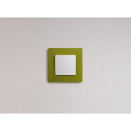 Выключатель 1-кл. СП Etika 10А IP20 250В 10AX безвинтов. зажимы механизм бел. IEK 672201