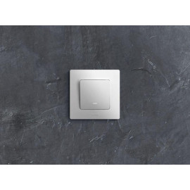 Выключатель 1-кл. СП Etika 10А IP20 250В 10AX с подсветкой/индикацией безвинтов. зажимы механизм бел. IEK 672203