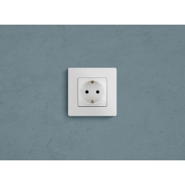Розетка 1-м СП Etika 16А IP31 250В 2P+E с заземл. защ. шторки немецк. стандарт винтов. клеммы механизм бел. IEK 672222