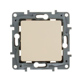 Выключатель 1-кл. СП Etika 10А IP20 250В 10AX безвинтов. зажимы механизм сл. кость IEK 672301