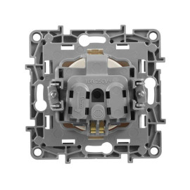 Розетка 1-м СП Etika 16А IP31 250В 2P+E с заземл. защ. шторки немецк. стандарт винтов. клеммы механизм сл. кость IEK 672322