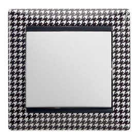 Переключатель проходной 1-кл. СП Valena 10А IP31 250В механизм бел. IEK 774406