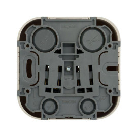 Розетка 1-м ОП Quteo 16А IP20 2P+E с заземл. без защ. шторок сл. кость IEK 782241