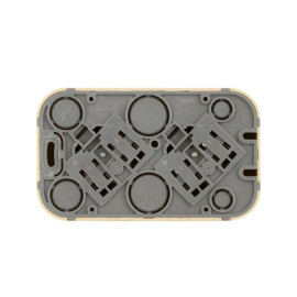 Розетка 2-м ОП Quteo 16А IP20 250В 2х2P+E с заземл. без защ. шторок дерево IEK 782293