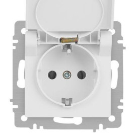 Розетка 1-м СП Accent 6-203-01М 16А IP20 250В 2P+E Schuko с крышкой бел. матов. Intro Б0063713