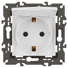 Розетка Elegance 14-2103-01М 16А 250В 2P+E Schuko защ. шторки с крышкой матов. бел. Эра Б0065808