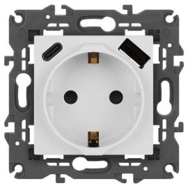 Розетка Elegance 14-4108-01 16A 250В 2P+E защ. шторки с USB type-A+C 3А 5В белый Эра Б0067736