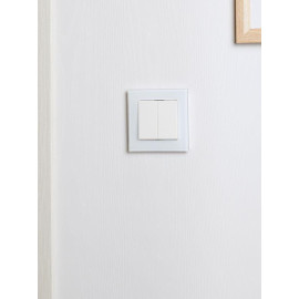 Рамка 1-м BRITE РУ-1-2-БрБ стекло бел. IEK BR-M12-G-K01