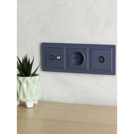 Рамка 3-м BRITE РУ-3-БрМ маренго IEK BR-M32-K35