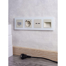 Рамка 4-м BRITE РУ-4-2-БрБ стекло бел. IEK BR-M42-G-K01