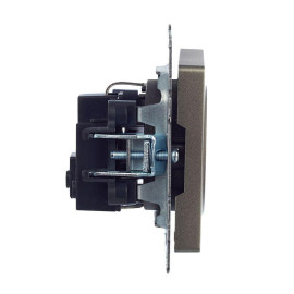 Розетка BRITE РС11-1-0-БрШ 16А с заземл. без защ. шторки механизм шампань IEK BR-R11-16-K37