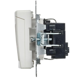 Розетка BRITE РСбш10-3-БрБ 16А IP20 с заземл. защ. шторки с крышкой механизм бел. IEK BR-R16-16-K01