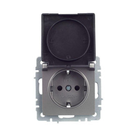 Розетка BRITE РСбш10-3-БрС 16А IP20 с заземл. защ. шторки с крышкой механизм сталь IEK BR-R16-16-K46