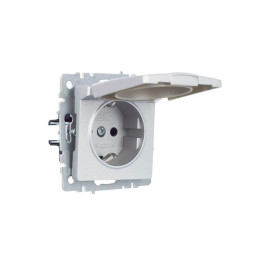 Розетка BRITE РСбш10-3-БрА 16А IP20 с заземл. защ. шторки с крышкой механизм алюм. IEK BR-R16-16-K47