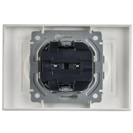 Розетка 2-м СП BRITE РС12-2-БрАБ 10А в сборе без заземл. без защ. шторок арктич. бел. IEK BR-R20-10-K91-F