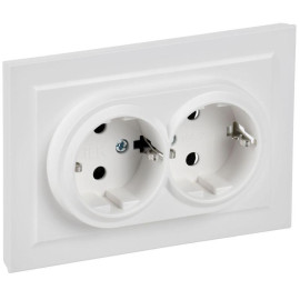 Розетка 2-м СП BRITE РС12-3-БрАБ 16А в сборе с заземл. без защ. шторок арктич. бел. IEK BR-R21-16-K91-F