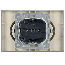 Розетка 2-м СП BRITE РСш12-3-БрА 16А в сборе с заземл. защ. шторки алюм. IEK BR-R24-16-K47-F