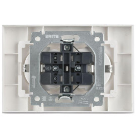 Розетка 2-м СП BRITE РСшПл12-3-БрАБ 16А в сборе с заземл. защ. шторки плоская арктич. бел. IEK BR-R28-16-K91-F