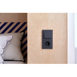 Выключатель 1-кл. СП BRITE ВС10-1-0-БрГ 10А механизм графит IEK BR-V10-0-10-K53