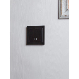 Выключатель 2-кл. СП BRITE ВС10-2-1-БрЧ 10А с индик. механизм черн. IEK BR-V20-1-10-K02