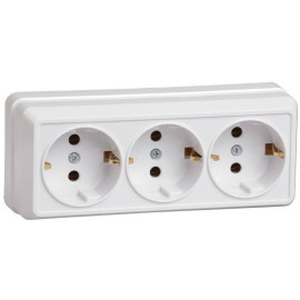 Розетка 3-м ОП Октава РС23-3-ОБ 16А IP20 с заземл. бел. GENERICA ERO31-K01-16-DC