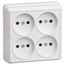 Розетка 4-м ОП Октава 10А IP20 без заземл. бел. GENERICA ERO40-K01-10-DC