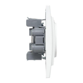 Розетка 2-м СП Минск 10А IP20 без заземл. защ. шторки бел. Basic EKF ERR10-102-100