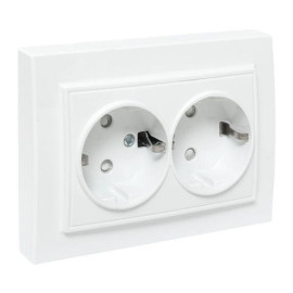 Розетка 2-м СП Минск 16А IP20 с заземл. защ. шторки бел. Basic EKF ERR16-128-100