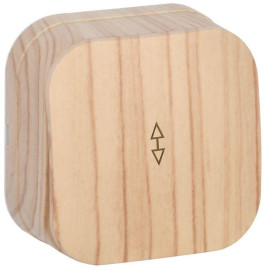 Переключатель проходной 1-кл. ОП GLORY 10А ВСп10-1-0-ХС сосна IEK EVH12-K34-10