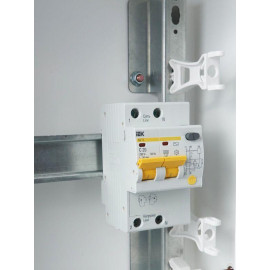 Выключатель автоматический дифференциального тока 2п C 20А 30мА тип AC 4.5кА АД-12 KARAT IEK MAD10-2-020-C-030