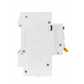 Выключатель автоматический дифференциального тока 2п C 25А 30мА тип AC 4.5кА АД-12 KARAT IEK MAD10-2-025-C-030