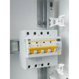 Выключатель автоматический дифференциального тока 4п C 16А 30мА тип AC 4.5кА АД-14 KARAT IEK MAD10-4-016-C-030