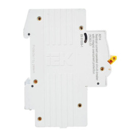 Выключатель автоматический дифференциального тока 4п C 32А 100мА тип AC 4.5кА АД-14 KARAT IEK MAD10-4-032-C-100