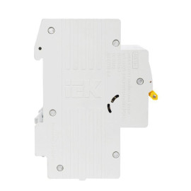 Выключатель автоматический дифференциального тока 4п (3P+N) C 32А 100мА тип A 6кА АВДТ-34 KARAT IEK MAD22-6-032-C-100