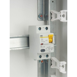 Выключатель дифференциального тока (УЗО) 2п 25А 100мА тип AC ВД1-63 KARAT IEK MDV10-2-025-100