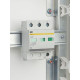 Ограничитель перенапряжения ОПС1-C 3P KARAT IEK MOP20-3-C