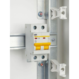 Выключатель автоматический модульный 2п C 20А 4.5кА ВА47-29 KARAT IEK MVA20-2-020-C