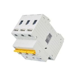 Выключатель автоматический модульный 3п C 6А 6кА ВА47-60M KARAT IEK MVA31-3-006-C