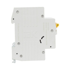 Выключатель автоматический модульный 3п C 32А 6кА ВА47-60M KARAT IEK MVA31-3-032-C