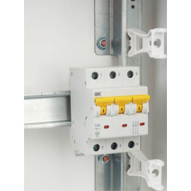 Выключатель автоматический модульный 3п C 40А 6кА ВА47-60M KARAT IEK MVA31-3-040-C