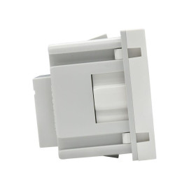 Розетка PRIMER с заземл. защ. шторки винт. зажим РКС-20-30-П-К бел. IEK PR-KK40D-RSZH-2-2-K01