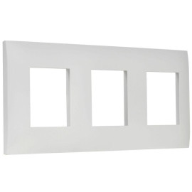 Рамка 3-м SKANDY SK-F03W арктич. бел. IEK SK-M32-K01