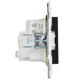 Розетка SKANDY 16А с заземл. защ. шторки SK-R04Bl черн. IEK SK-R14-16-K02